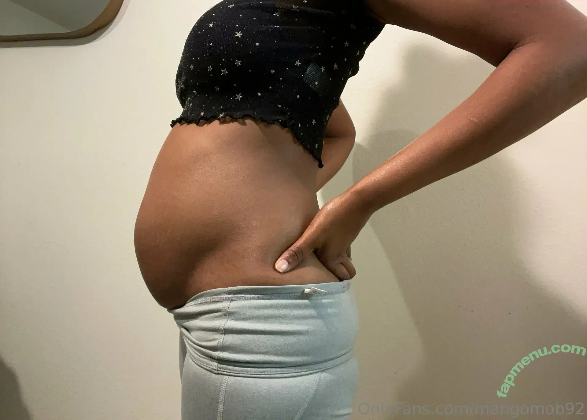 mangomob92 nude photo #0067 (mango_belly123)