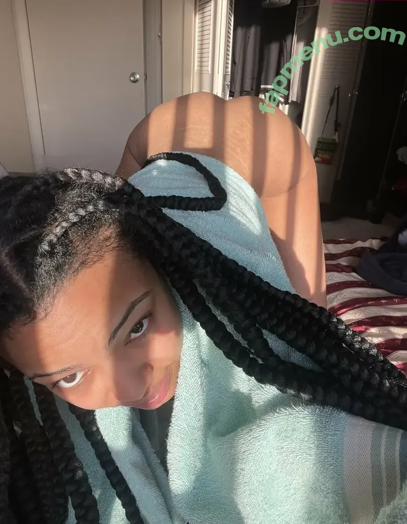 Manibands nude photo #0019 (youngg_imanii)
