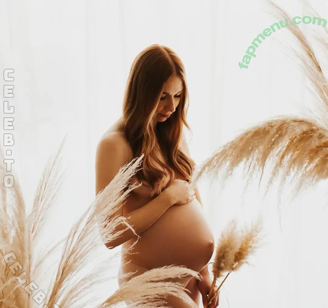 Manja Carina nude photo #0137 (_carinamanja_)