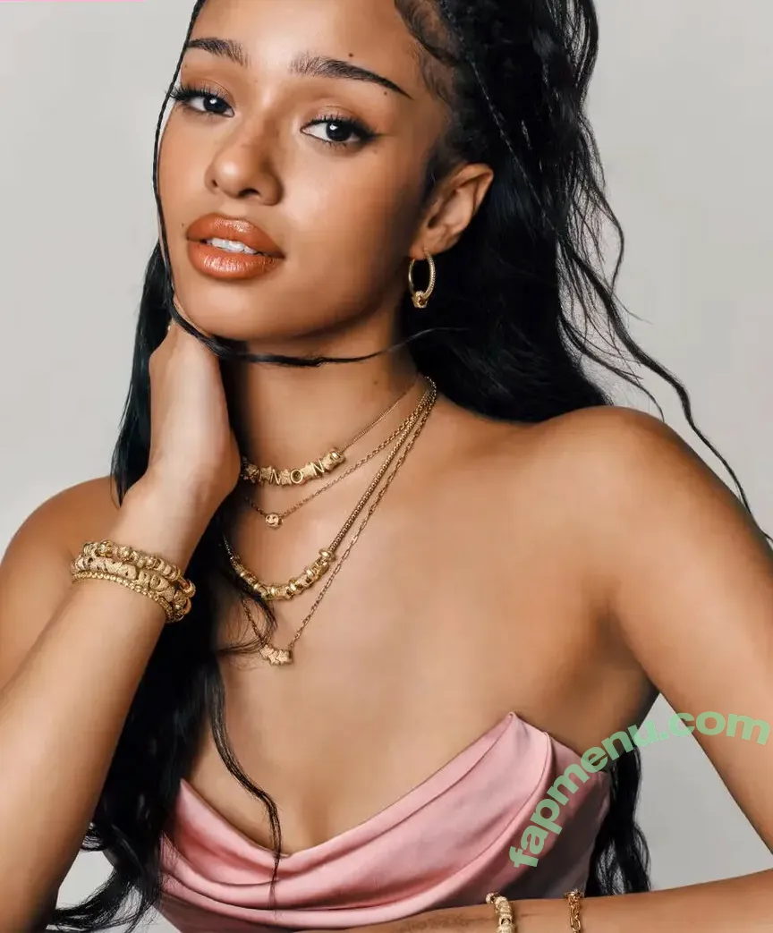 Manon Bannerman nude photo #0036 (Katseye / meretmanon)