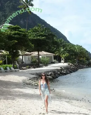 Manon Lagreve / manonlagreve nude photo #0106