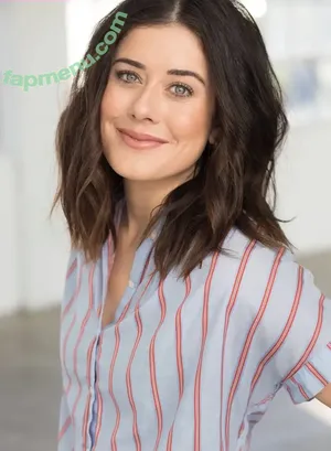 Manon Mathews / manonmathews nude photo #0024