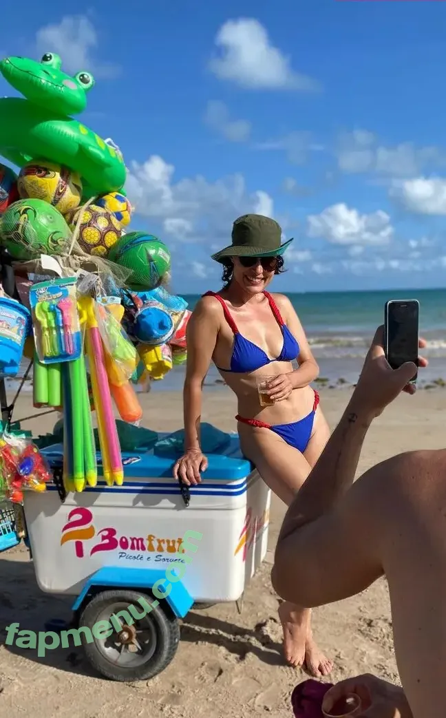 Manuela Do Monte nude photo #0008 (manudomonte)