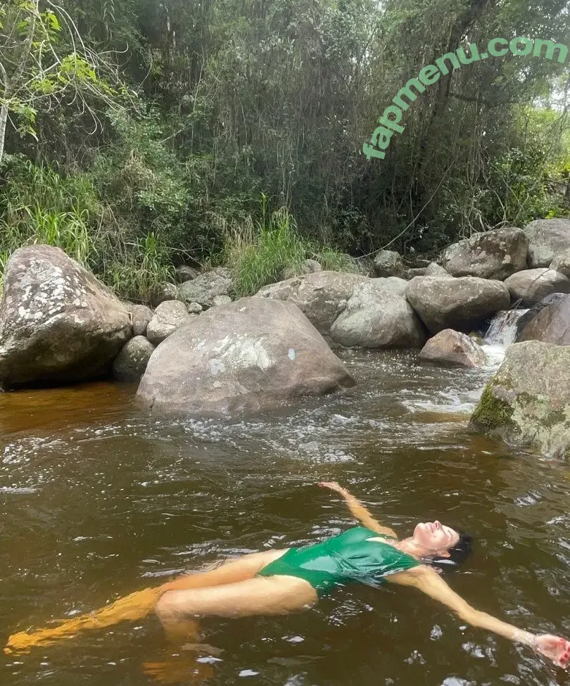 Manuela Do Monte nude photo #0012 (manudomonte)