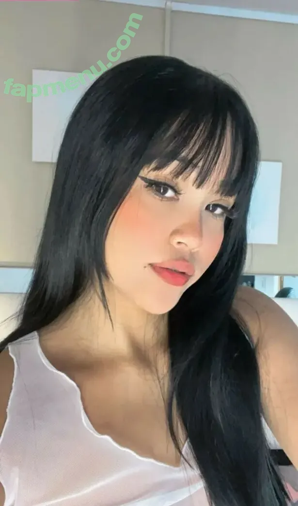 Manuela_Zapata nude photo #0023 (Manuela_Zapata)