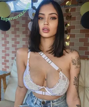  nude photo #0002