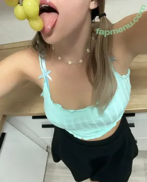 maplemistyx / drinkmaplex nude photo #0132