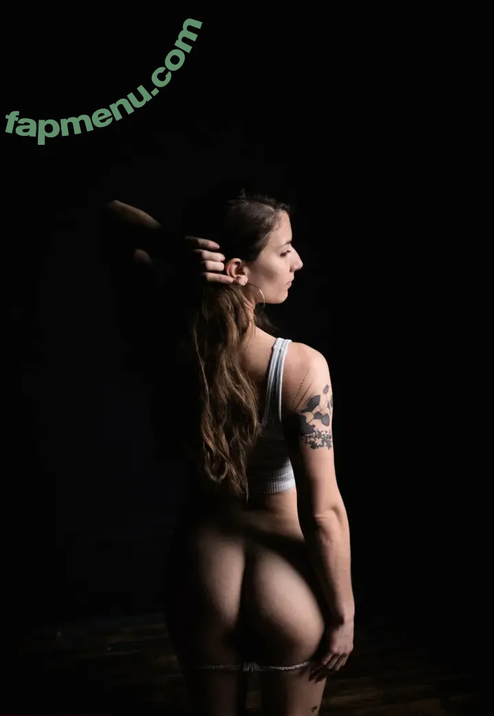 maplesyrupgirl nude photo #0097 (itsmarylouise___)