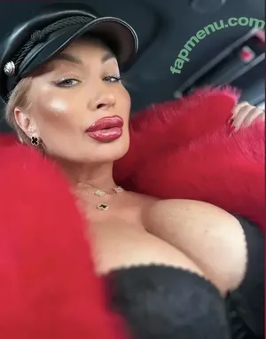 Mara Traversi / giorgiatraversi / mara_traversi / maratraversi nude photo #0250