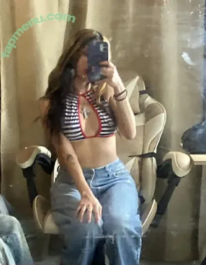  nude photo #0001
