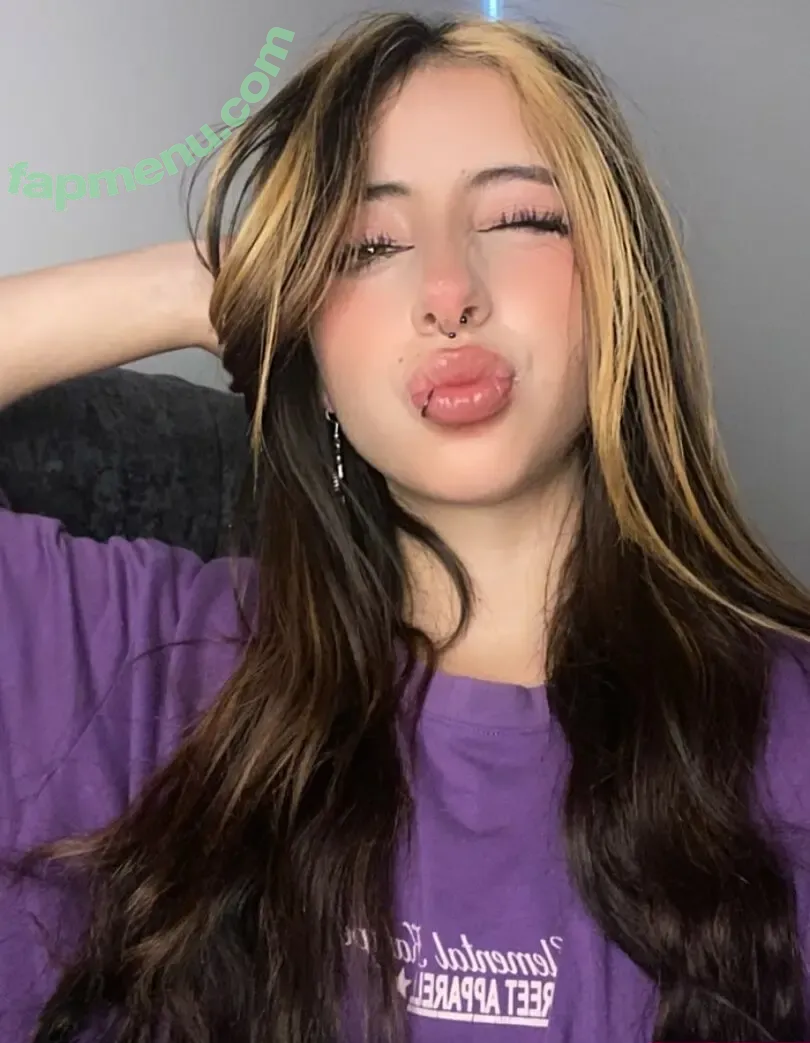 maraasynn nude photo #0003 (maraasynn)