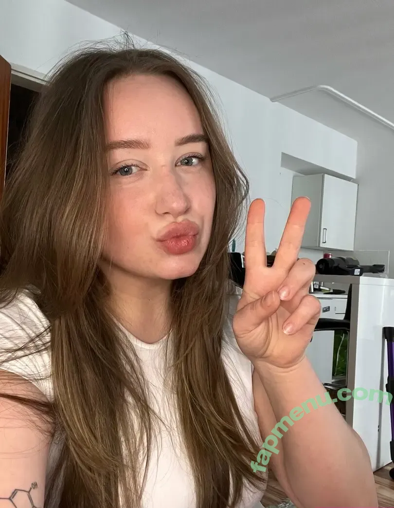 marahoffmann nude photo #0003 (marahoffman)