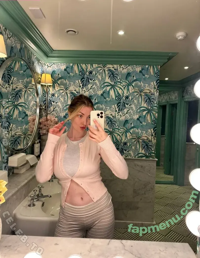 maralinxo nude photo #0017 (maralin / maralinxoxo / themaralyn)