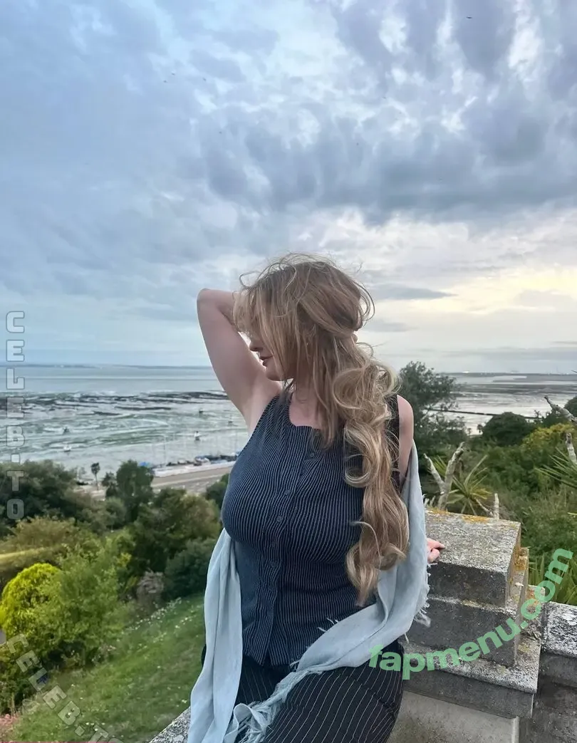 maralinxo nude photo #0019 (maralin / maralinxoxo / themaralyn)