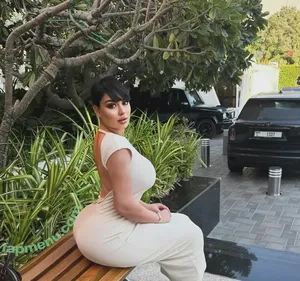  nude photo #0004