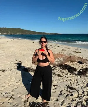 Maraporceddu nude photo #0026