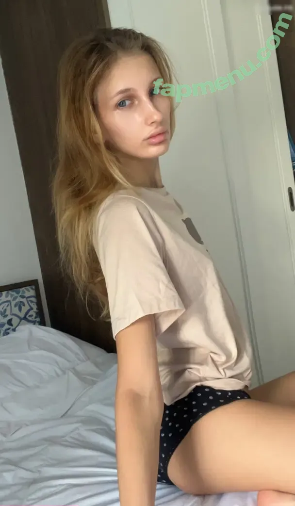 Mararats nude photo #0002 (Mararats)