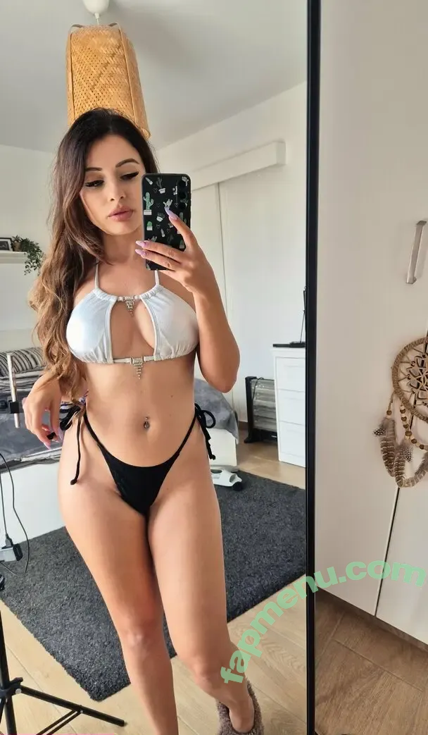 maraswan nude photo #1219 (Madeincanarias / maraswanph / maraswanx)