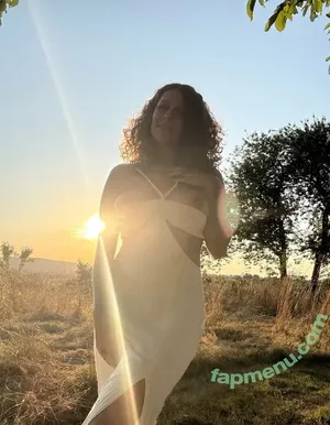 marawalks / mara.walks nude photo #0074