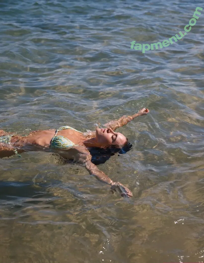 Marcela Fetter nude photo #0205 (marcelafetter)