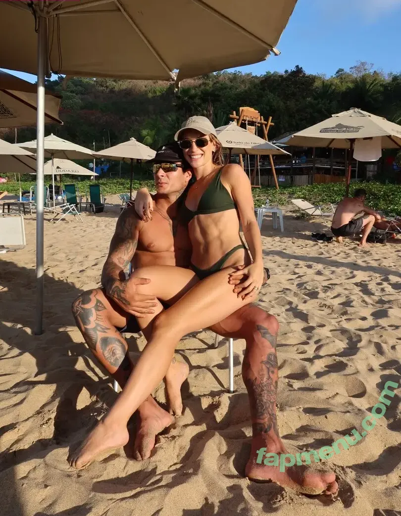 Marcela Fetter nude photo #0233 (marcelafetter)