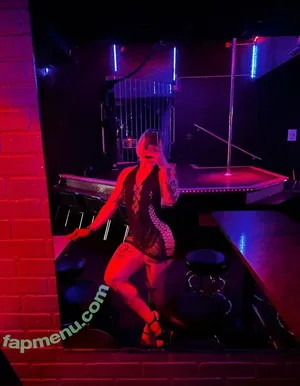 marceline_vox / MarcelineVox / satanscowgirl / satanscowgirl (Marci nude photo #0208