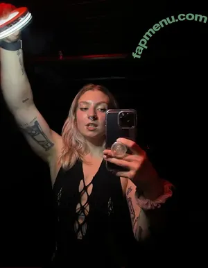 marceline_vox / MarcelineVox / satanscowgirl / satanscowgirl (Marci nude photo #0216