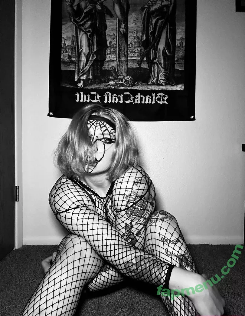 marceline_vox nude photo #0006 (MarcelineVox / satanscowgirl / satanscowgirl (Marci)