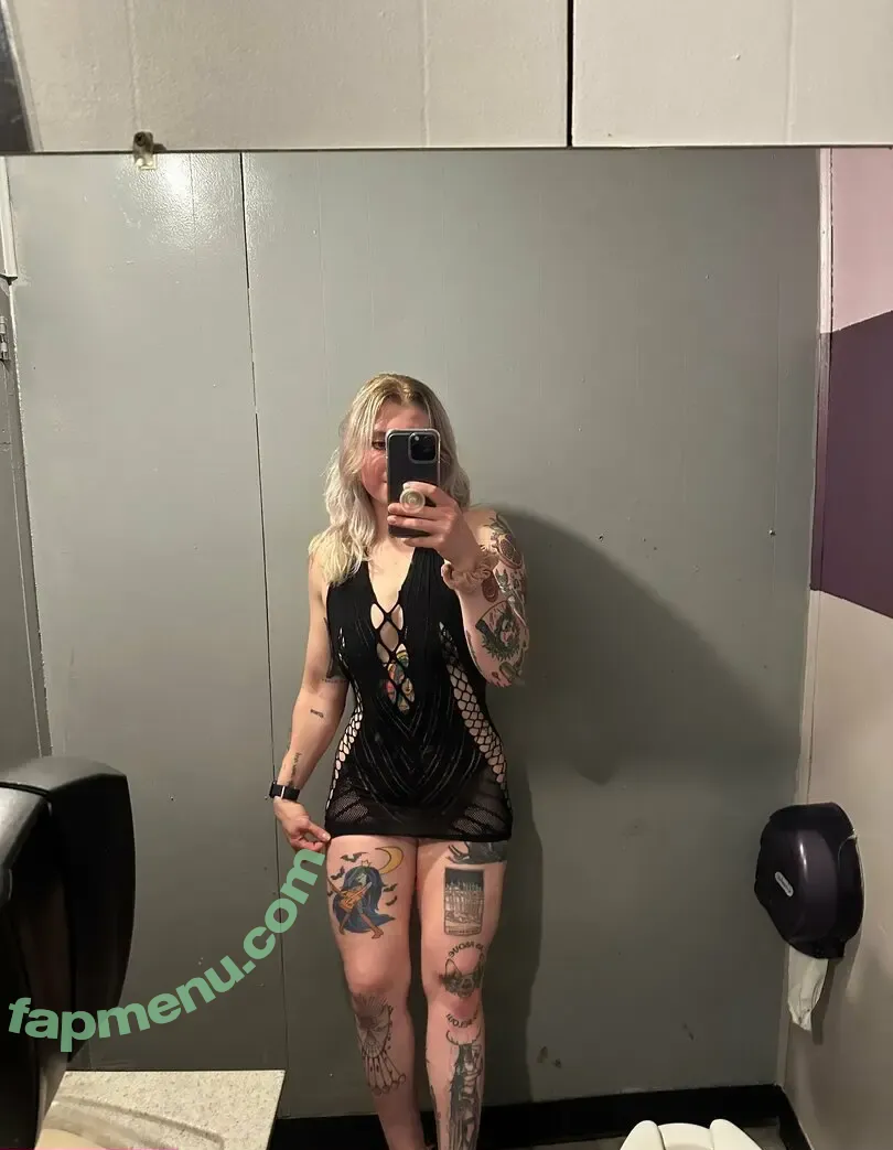 marceline_vox nude photo #0205 (MarcelineVox / satanscowgirl / satanscowgirl (Marci)