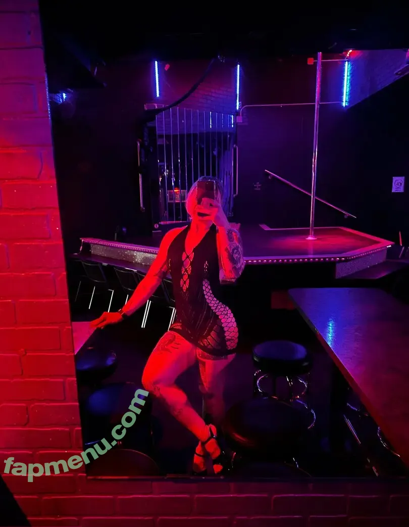marceline_vox nude photo #0208 (MarcelineVox / satanscowgirl / satanscowgirl (Marci)