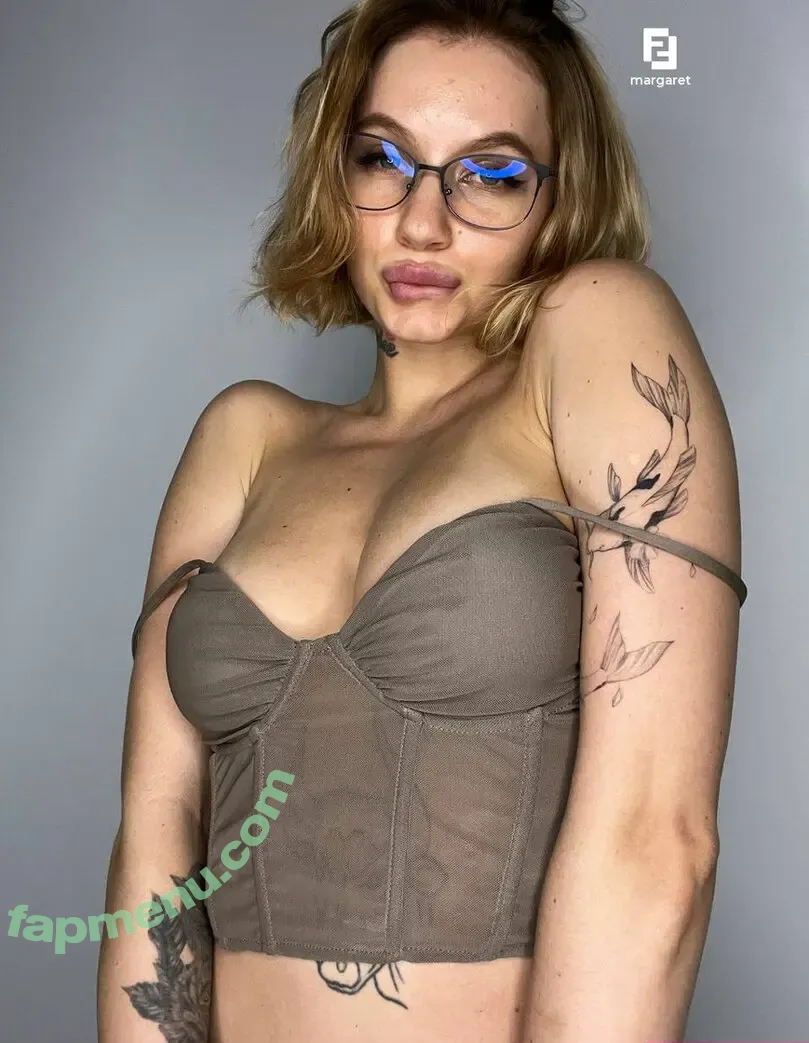 marcelinesi nude photo #0185 (Alice_waterfall / marcelinespage / xtbshh)