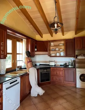 Marci / itsmemarci / marci_ nude photo #0150