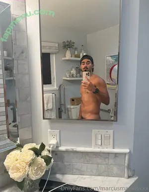  nude photo #0001