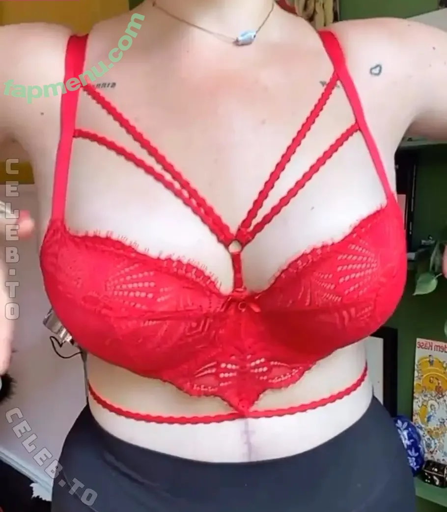 Mareike Flügge nude photo #0056 (maikmoritz)