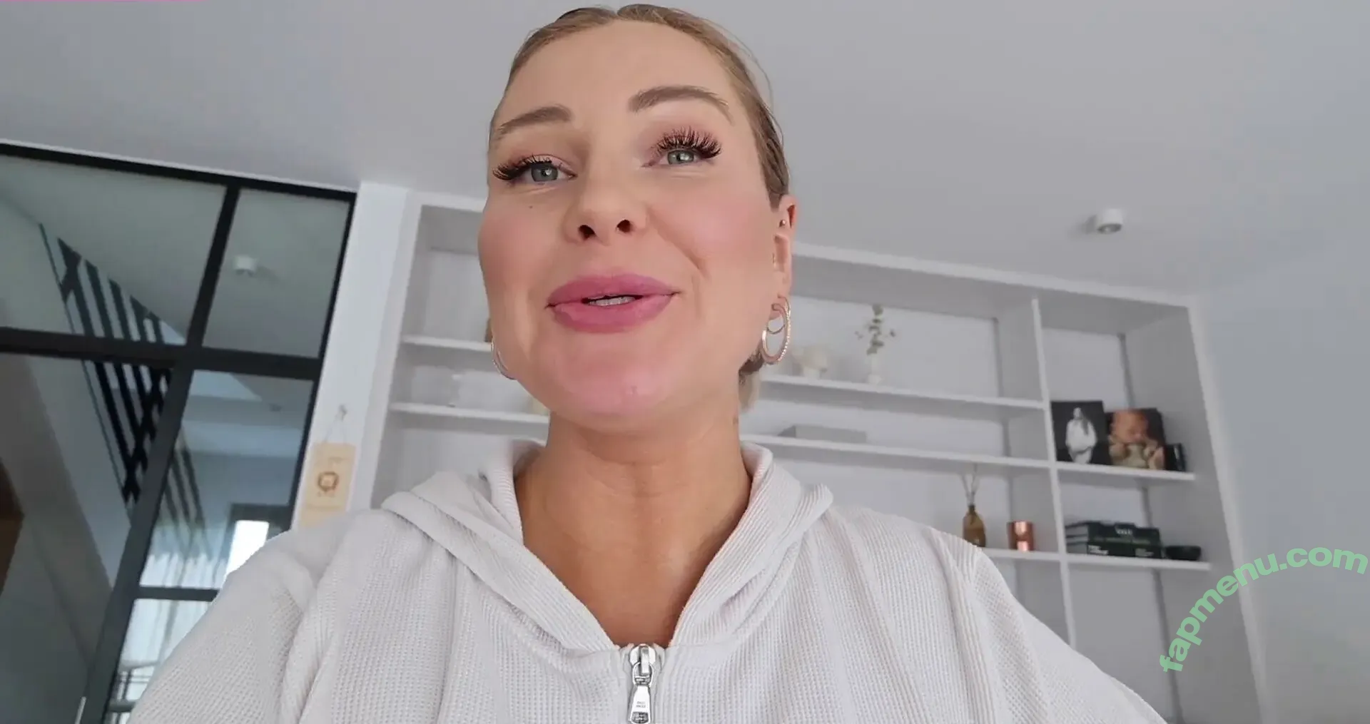 Maren Wolf nude photo #0005 (jellwolffree / marenwolf)