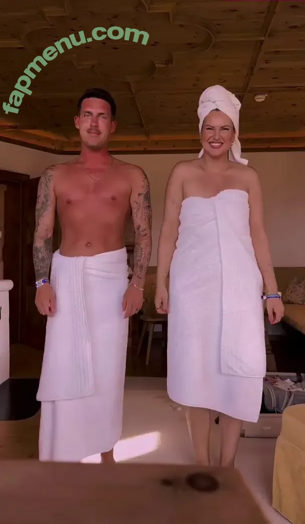 Maren Wolf nude photo #0316 (jellwolffree / marenwolf)