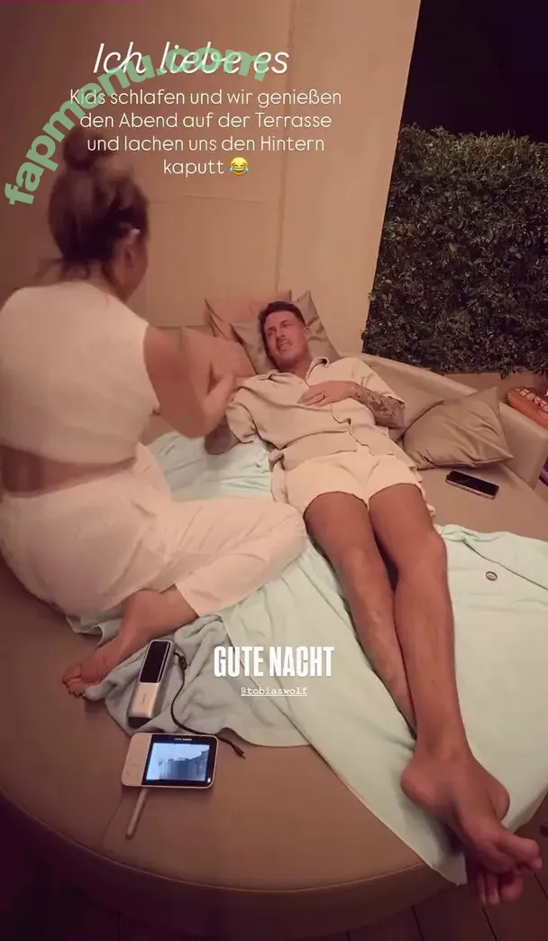 Maren Wolf nude photo #0413 (jellwolffree / marenwolf)