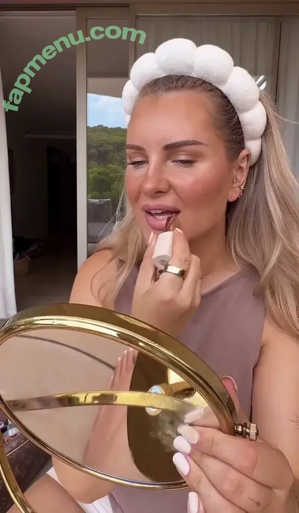 Maren Wolf nude photo #0492 (jellwolffree / marenwolf)