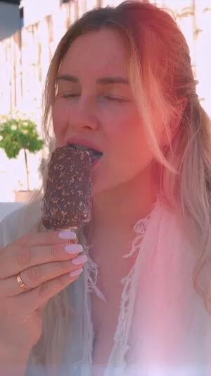 Maren Wolf / jellwolffree / marenwolf nude photo #0382