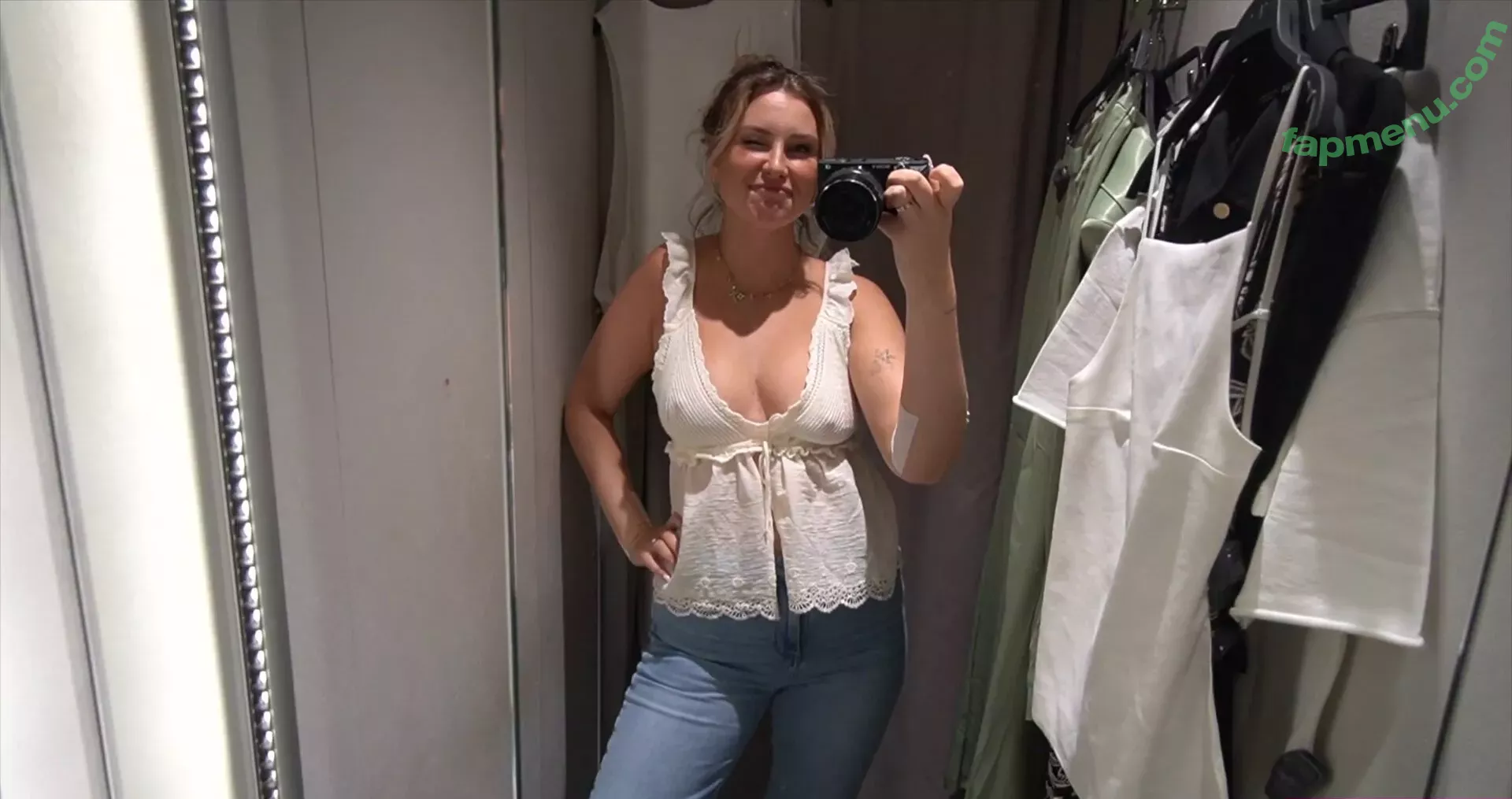 Maren Wolf nude photo #0310 (jellwolffree / marenwolf)