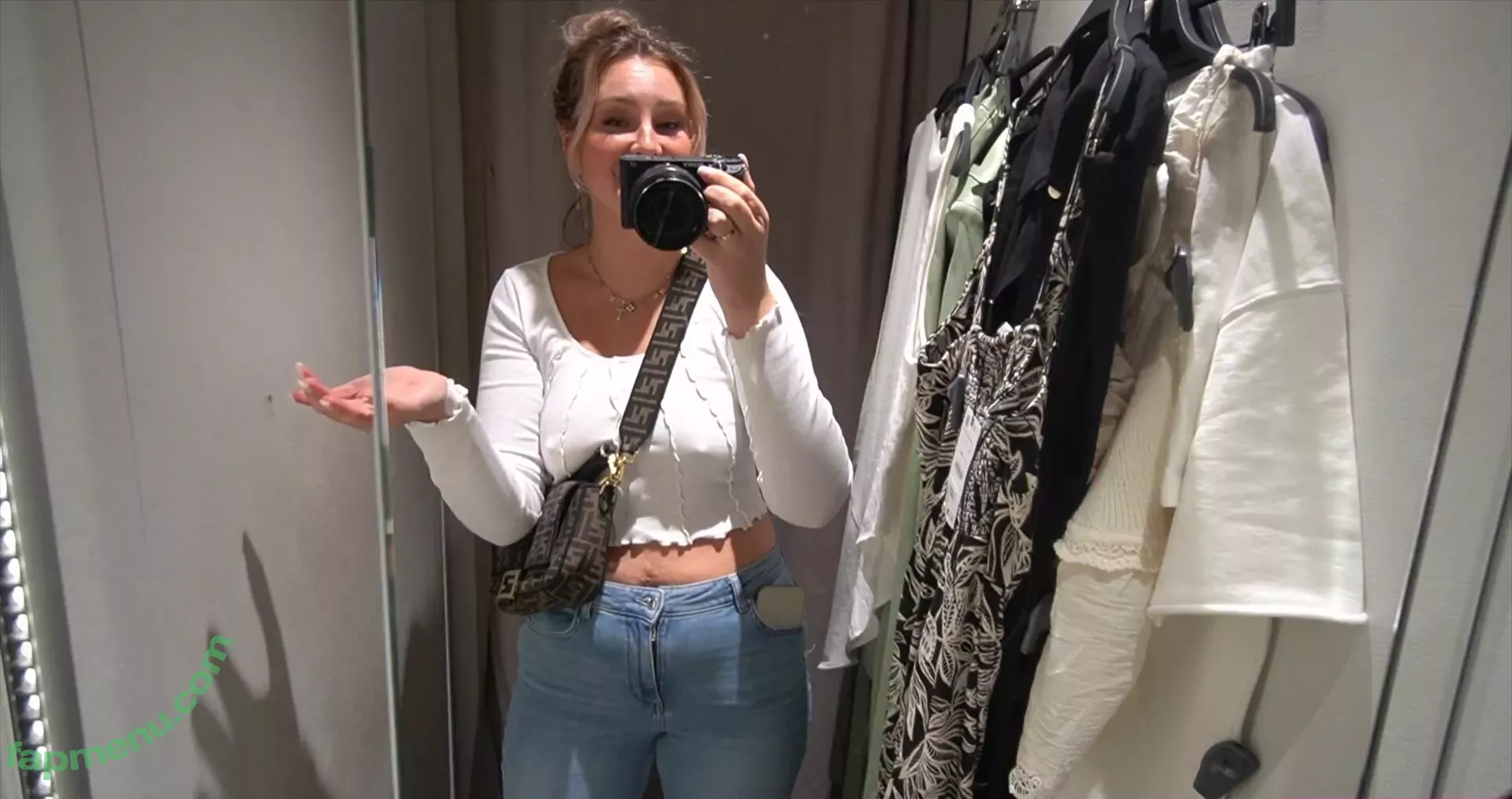 Maren Wolf nude photo #0314 (jellwolffree / marenwolf)