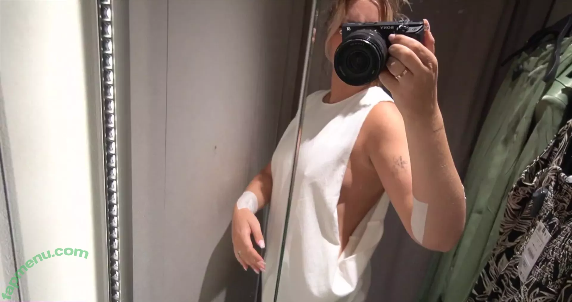 Maren Wolf nude photo #0316 (jellwolffree / marenwolf)