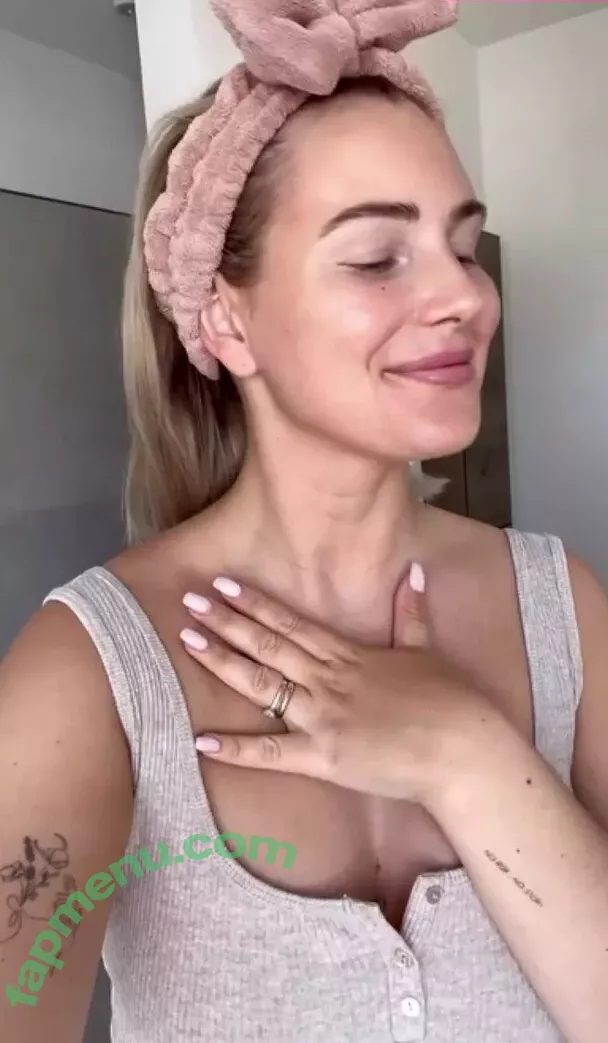 Maren Wolf nude photo #0362 (jellwolffree / marenwolf)