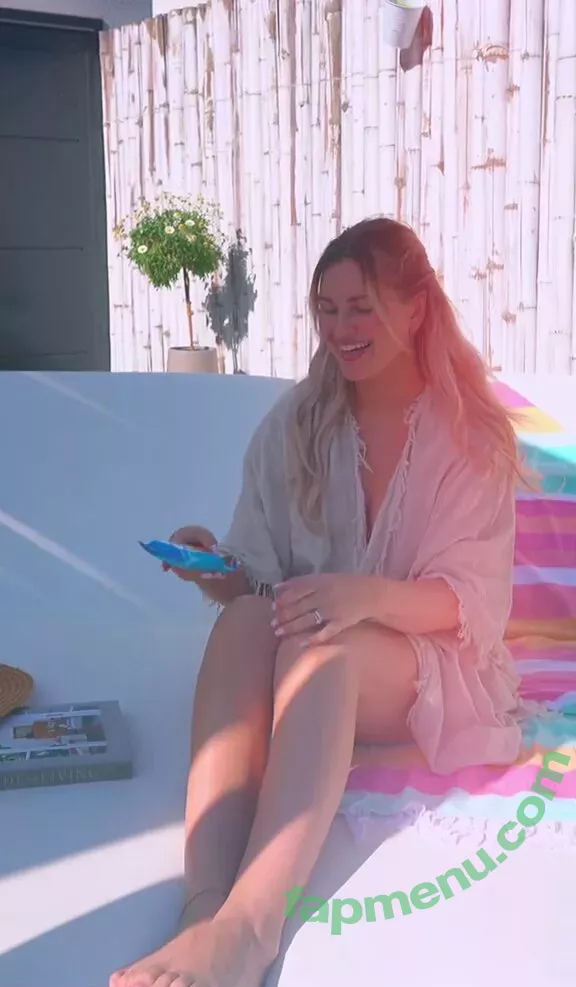 Maren Wolf nude photo #0377 (jellwolffree / marenwolf)