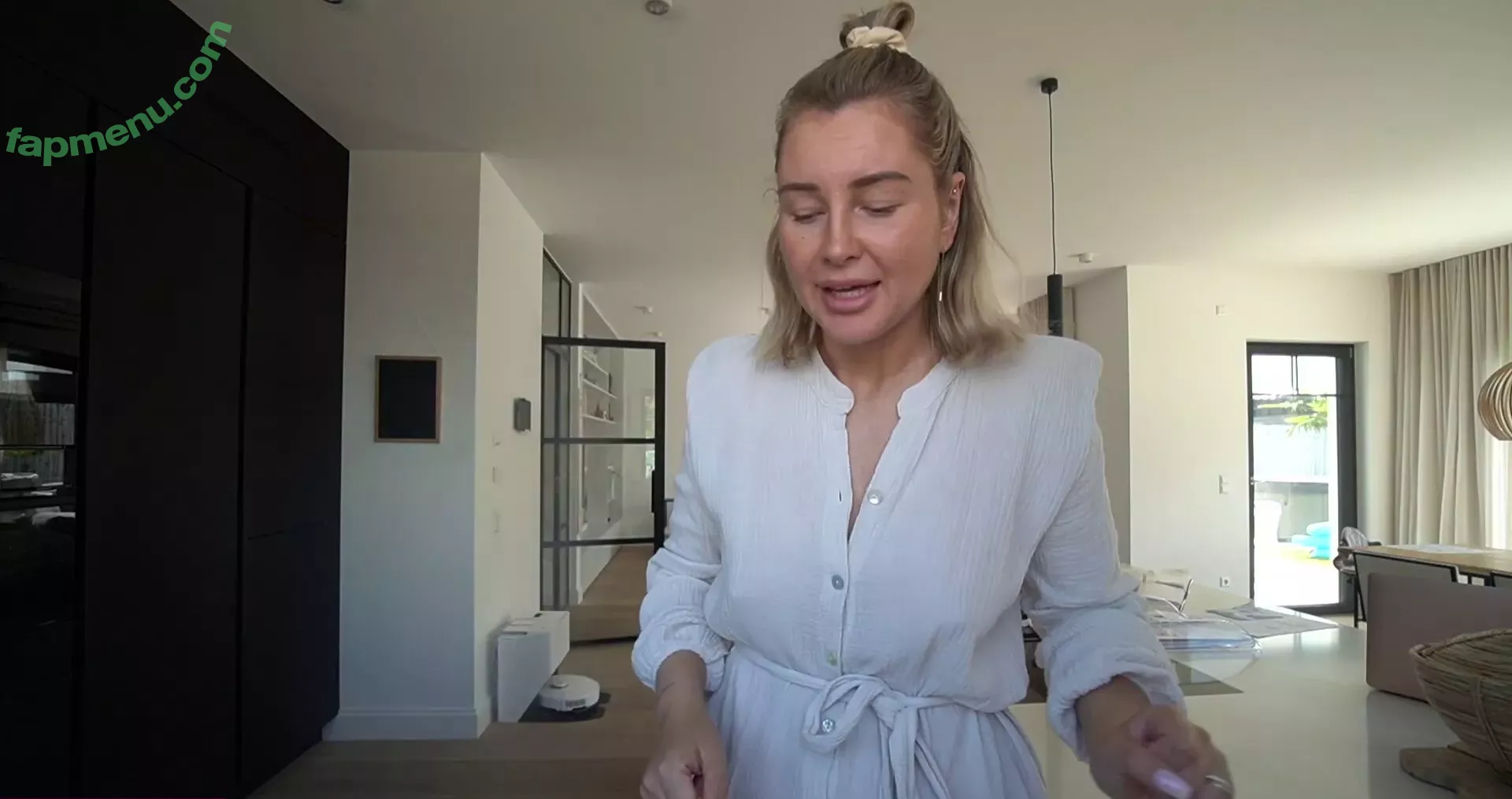 Maren Wolf nude photo #0428 (jellwolffree / marenwolf)