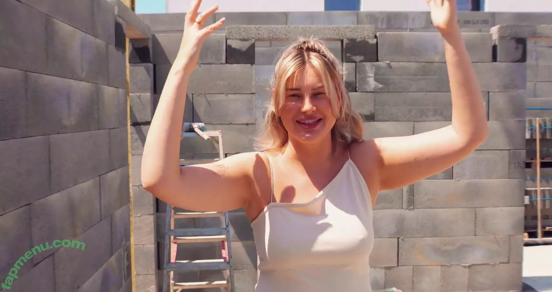 Maren Wolf nude photo #0429 (jellwolffree / marenwolf)