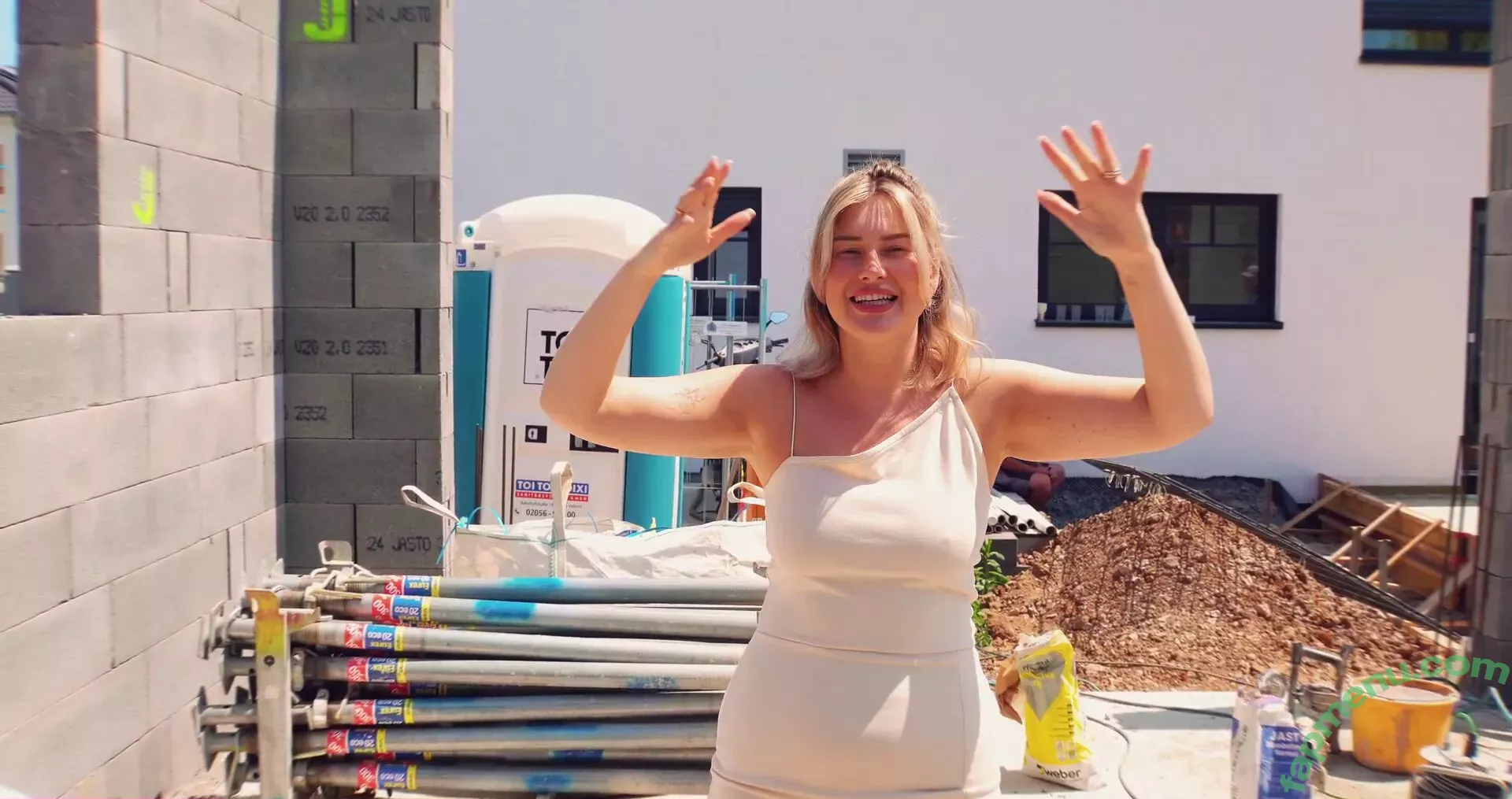 Maren Wolf nude photo #0438 (jellwolffree / marenwolf)