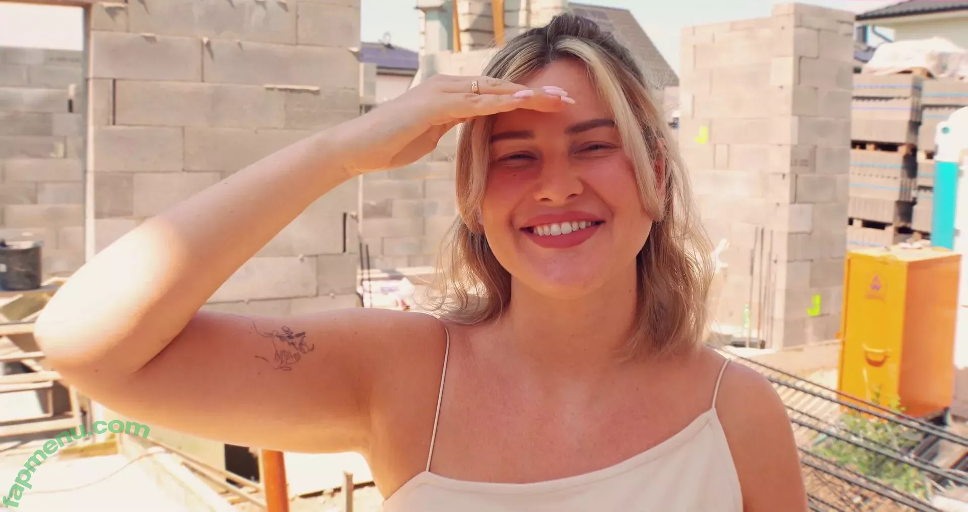 Maren Wolf nude photo #0441 (jellwolffree / marenwolf)