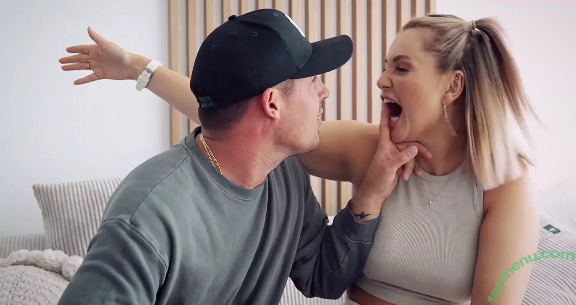 Maren Wolf nude photo #0596 (jellwolffree / marenwolf)