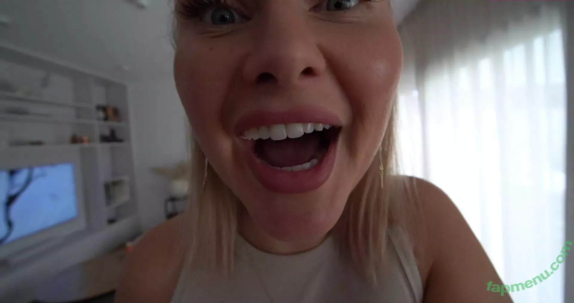 Maren Wolf nude photo #0625 (jellwolffree / marenwolf)